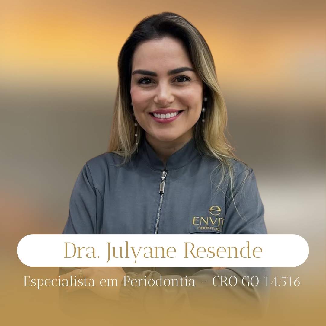Dra. Julyane Resende